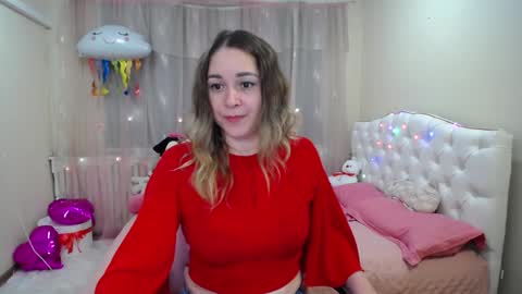 Snapshot of dorasuun chatting on 01.27.25 dorasuun online show from 01.27.25