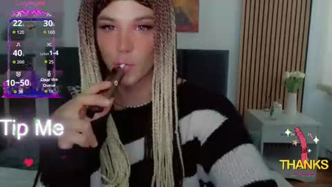 Snapshot of dorian_reed chatting on 06.14.26 Helen my second account online show from 06.14.26