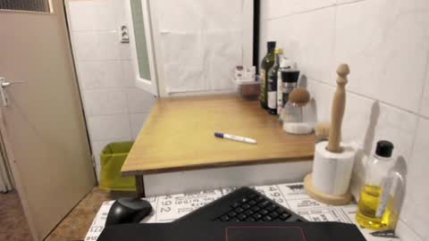 Snapshot of doriancretu95 chatting on 01.27.25 menu below online show from 01.27.25