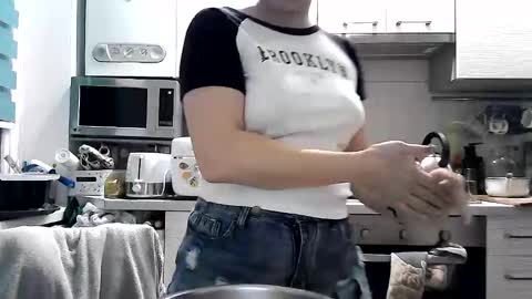 Snapshot of dorrie_ann chatting on 02.04.25 Dorrie Ann online show from 02.04.25