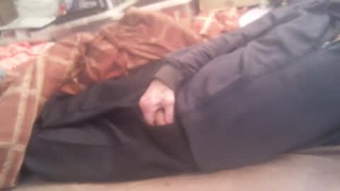 Hello  welcome to Slutsville  I am the Naked Chef  really  but you may call me Peter online show from 01.16.25