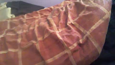 Hello  welcome to Slutsville  I am the Naked Chef  really  but you may call me Peter online show from 11.11.25