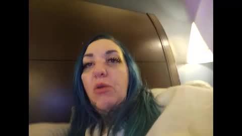 dosedgirl online show from 12.15.24