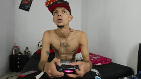 Snapshot of douglas_gallegos chatting on 01.15.25 douglas_gallegos online show from 01.15.25