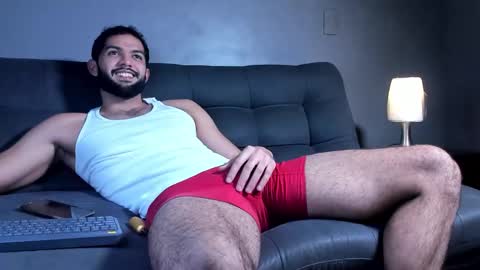 Snapshot of douglasskingjr chatting on 11.16.25 douglasskingjr online show from 11.16.25