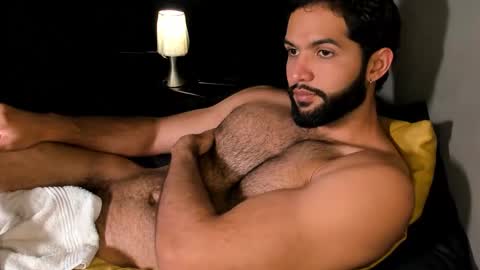 Snapshot of douglasskingjr chatting on 02.18.26 douglasskingjr online show from 02.18.26