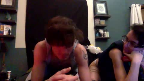 Douxi online show from 11.29.25