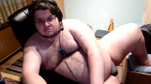 Snapshot of dovahkaat chatting on 12.24.24 dovahkaat online show from 12.24.24