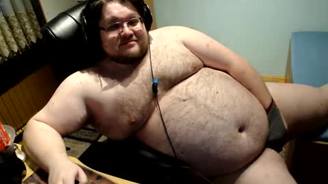 Snapshot of dovahkaat chatting on 01.13.25 dovahkaat online show from 01.13.25