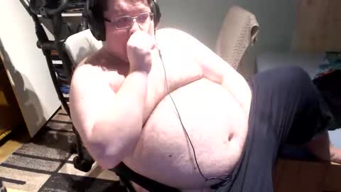 Snapshot of dovahkaat chatting on 03.23.26 dovahkaat online show from 03.23.26