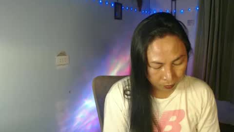 doyouwantme143 online show from 11.21.25