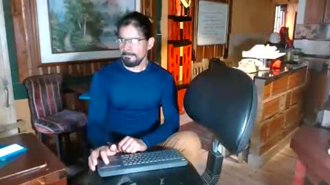 Snapshot of dr_simon84 chatting on 05.22.26 Dr Simon online show from 05.22.26