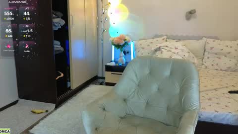 Snapshot of dragoncutey chatting on 11.11.25 Katya online show from 11.11.25