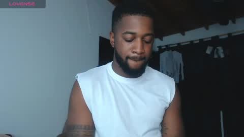 Snapshot of drake_nassir4 chatting on 06.07.26 ---Drake--- online show from 06.07.26