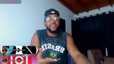Snapshot of drake_nassir4 chatting on 07.11.26 ---Drake--- online show from 07.11.26