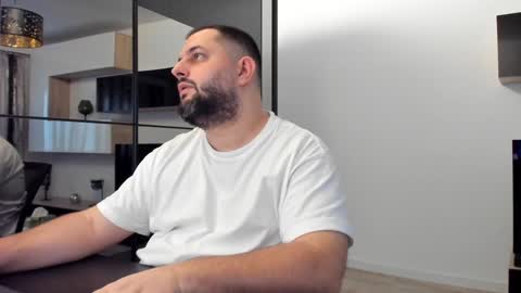 Snapshot of draven_a chatting on 02.08.25 Draven A online show from 02.08.25