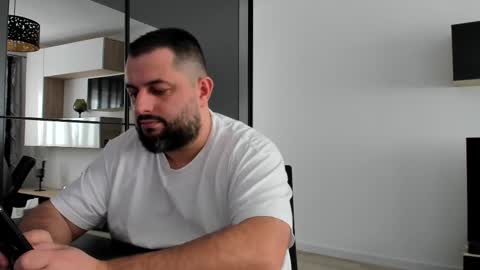 Snapshot of draven_a chatting on 02.24.25 Draven A online show from 02.24.25