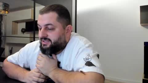 Snapshot of draven_a chatting on 03.03.25 Draven A online show from 03.03.25