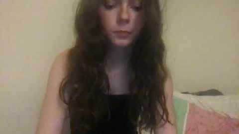 Snapshot of dream1girl_ chatting on 12.12.24 ur dream girl online show from 12.12.24