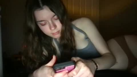 Snapshot of dream1girl_ chatting on 03.05.25 ur dream girl online show from 03.05.25