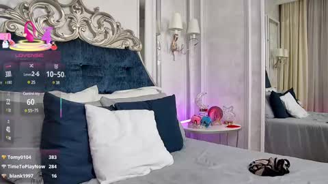 Snapshot of dream_blonde_ chatting on 02.25.25 Maria online show from 02.25.25