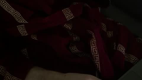 Snapshot of dreame877 chatting on 12.01.25 dreame877 online show from 12.01.25