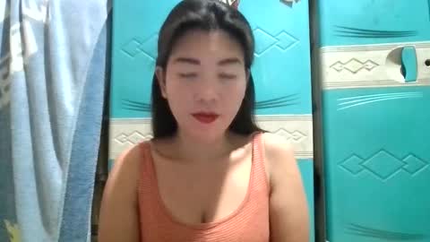 Snapshot of dreamer_17 chatting on 11.20.25 Maui online show from 11.20.25