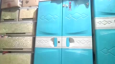 Snapshot of dreamer_17 chatting on 12.15.25 Maui online show from 12.15.25