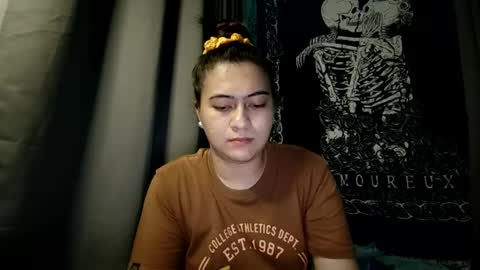 dreamycreamyst online show from 12.26.24