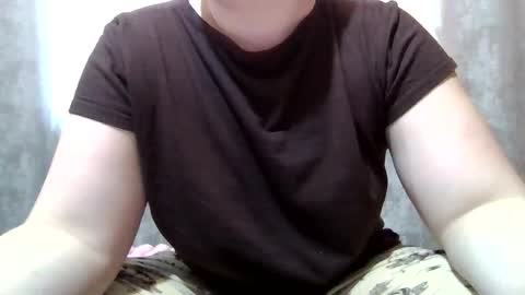 Snapshot of dreamylunax chatting on 02.21.26 DreamyLunax online show from 02.21.26