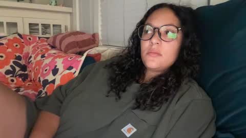 RIRI OR DREAMY online show from 10.02.25