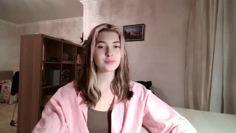 Snapshot of dremazwahlen chatting on 02.16.26 Dia online show from 02.16.26