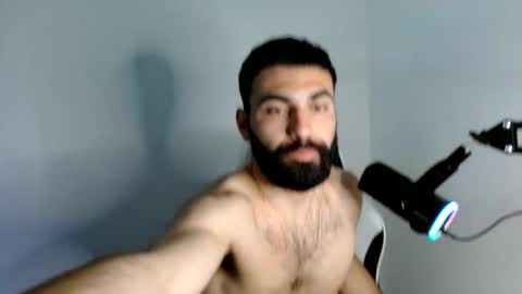 drewwho_ online show from 04.22.26