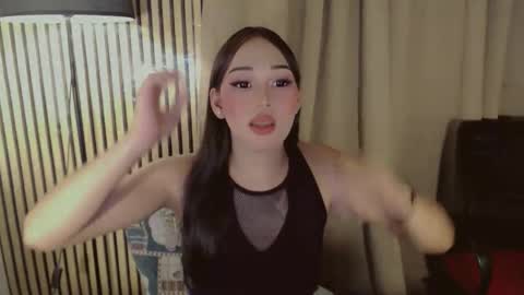 Dreyana online show from 11.25.25