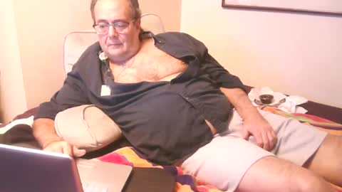 Snapshot of drfeelgood777 chatting on 01.02.25 Dr. Feelgood online show from 01.02.25