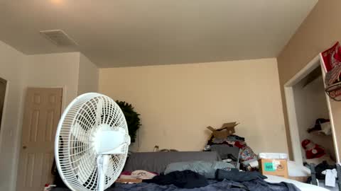 Snapshot of drip7 chatting on 10.01.25 drip7 online show from 10.01.25