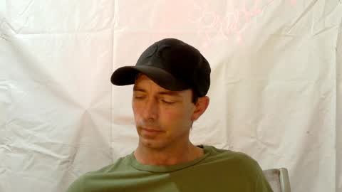Inexperienced catfish online show from 04.30.26