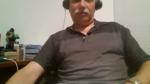 Snapshot of drnasty_yetrefined chatting on 04.15.26 drnasty_yetrefined online show from 04.15.26
