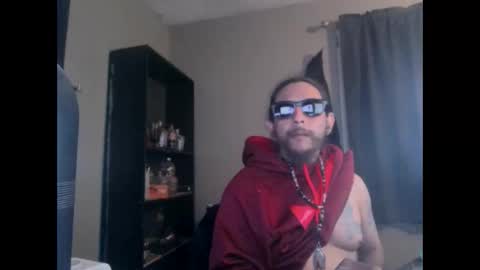 Snapshot of drogoloko233 chatting on 05.15.26 drogo lpkp online show from 05.15.26