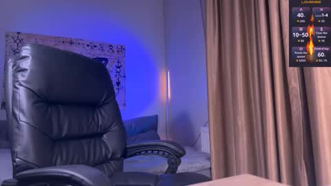 Mistress Lola Slavic witch online show from 12.03.25