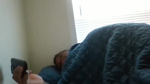 Snapshot of dsmoov_ chatting on 10.12.25 SmoovFanz online show from 10.12.25