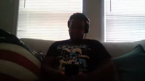 Snapshot of dsmoov_ chatting on 10.23.25 SmoovFanz online show from 10.23.25