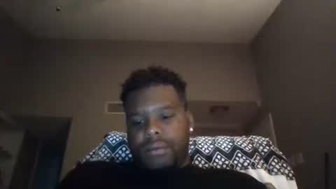 Snapshot of dsmoov_ chatting on 10.26.25 SmoovFanz online show from 10.26.25