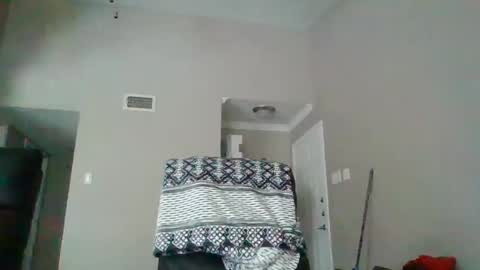 Snapshot of dsmoov_ chatting on 10.28.25 SmoovFanz online show from 10.28.25