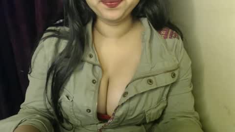 Snapshot of duajaan chatting on 01.14.26 Dua online show from 01.14.26