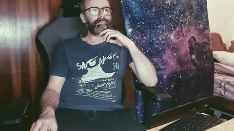 Snapshot of dubcenter chatting on 04.07.26 dubcenter online show from 04.07.26