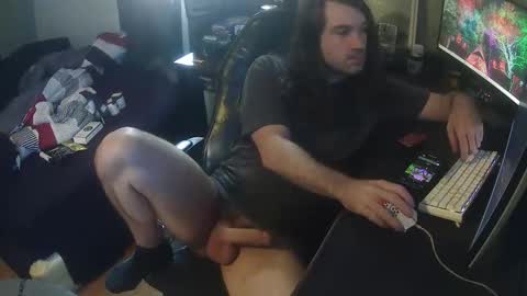 Snapshot of dubz0205 chatting on 11.08.25 dubz0205 online show from 11.08.25