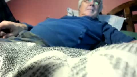 Snapshot of dug38 chatting on 01.10.26 Doug online show from 01.10.26