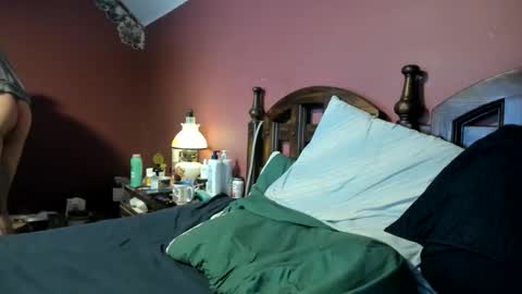 Snapshot of dug38 chatting on 02.26.26 Doug online show from 02.26.26