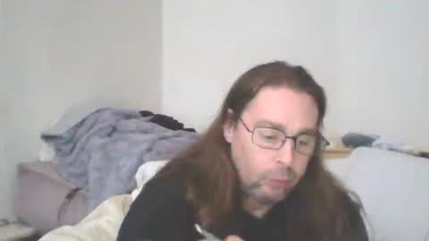 chris online show from 11.03.25